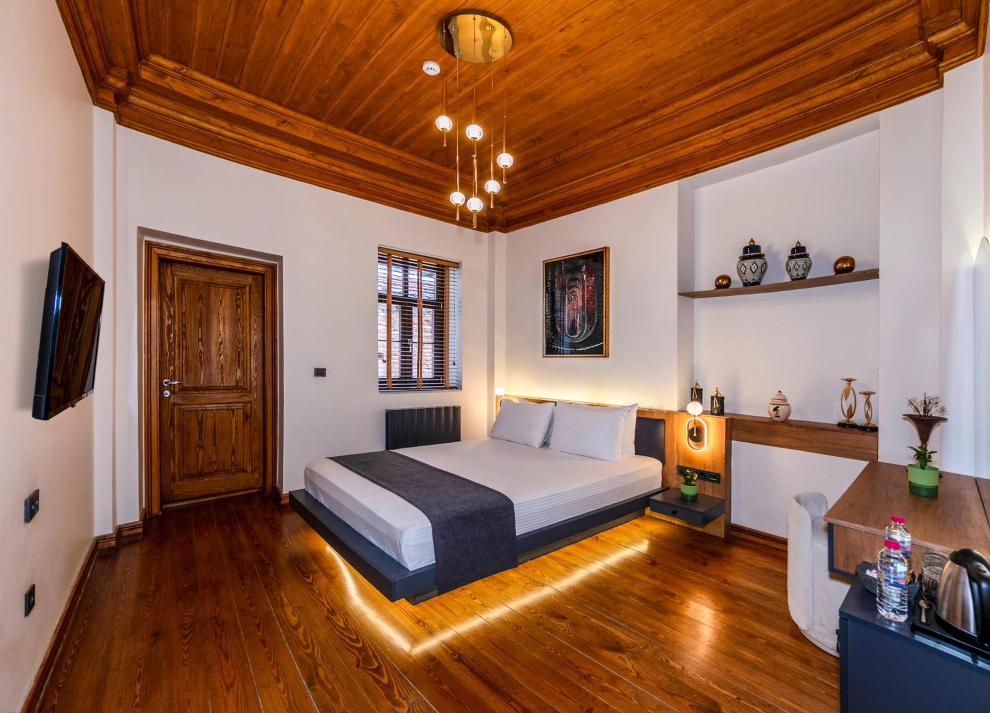 Elmira Pera Hotel & Spa - Special Class Стамбул Экстерьер фото