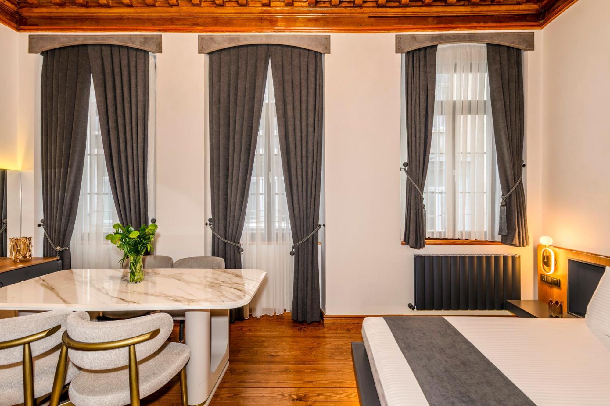 Elmira Pera Hotel & Spa - Special Class Стамбул Экстерьер фото