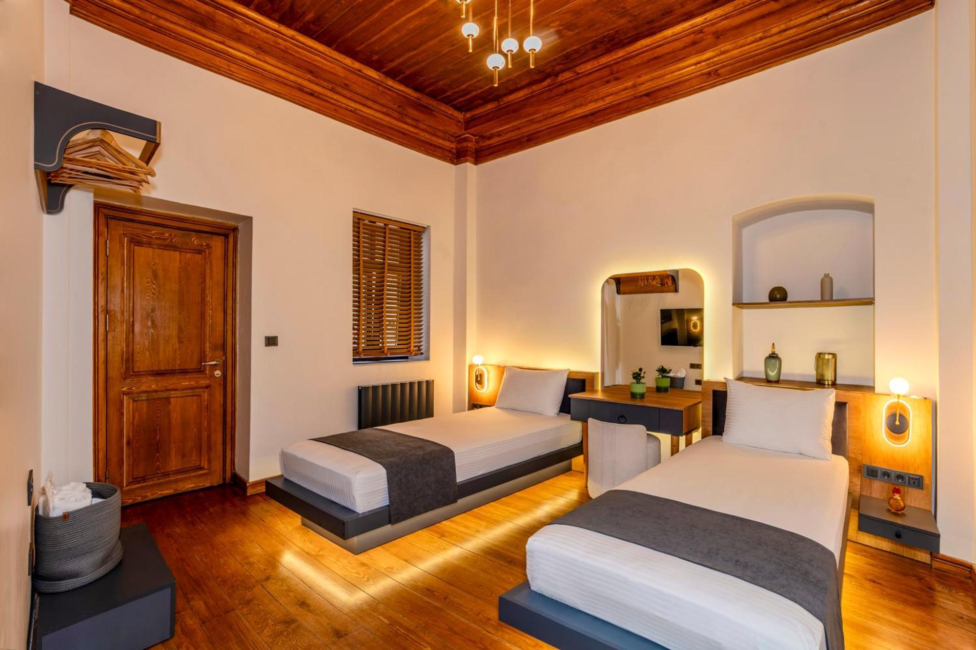 Elmira Pera Hotel & Spa - Special Class Стамбул Экстерьер фото